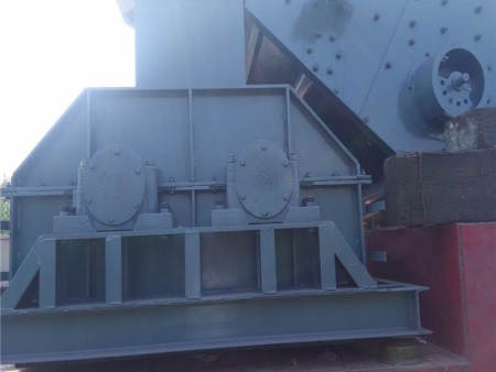 ZLP型大粒返料專用振動鏈?zhǔn)狡扑闄C(jī)