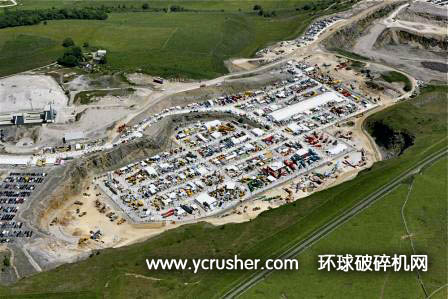 TarmacHillhead采石場(chǎng)舉辦的Hillhead2012展鳥(niǎo)瞰圖
