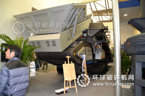 世邦機器展示的履帶式液壓移動破碎站
