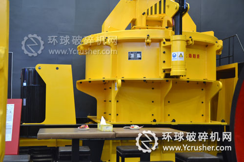 恒源礦機(jī)展示的制砂機(jī)設(shè)備