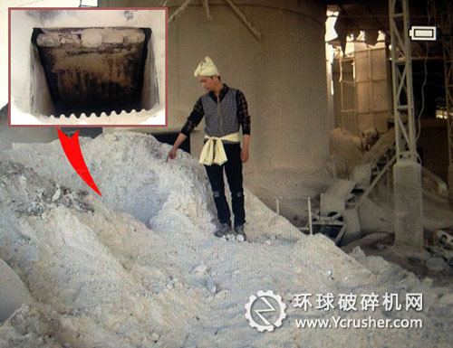 玉山縣巖瑞鎮的九峰水泥廠鱷式破碎機事故現場