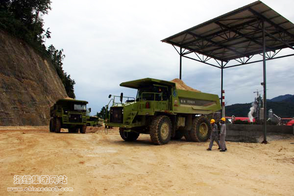 海螺西巴項目一期3200t/d熟料生產(chǎn)線石灰石順利下山