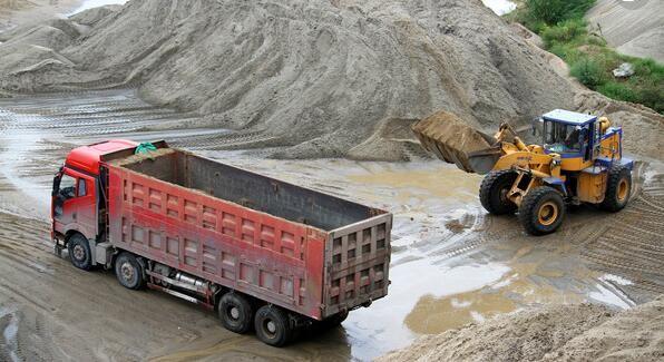 砂石價(jià)格暴漲，建筑商該何去何從？