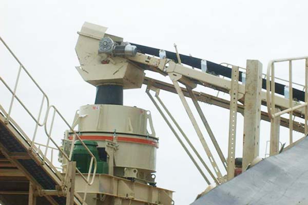 高效制砂破碎機