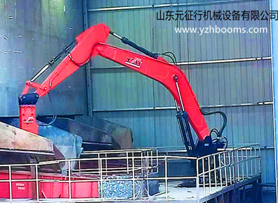 料口破碎機械臂